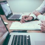 FAXをやめられない会社が「やっぱりFAXで」と言わなくなるまで——中小企業が社内摩擦ゼロでデジタル化を進める手順