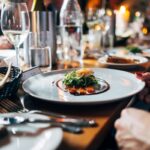 飲食業のAI活用——人手不足の地方飲食店が「少ない人数」で回るための具体策